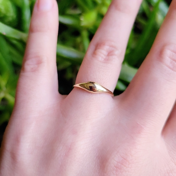 Handmade Solid 14K Gold Dainty Drop Baguette Ring, size 5.5 - Picture 3 of 16